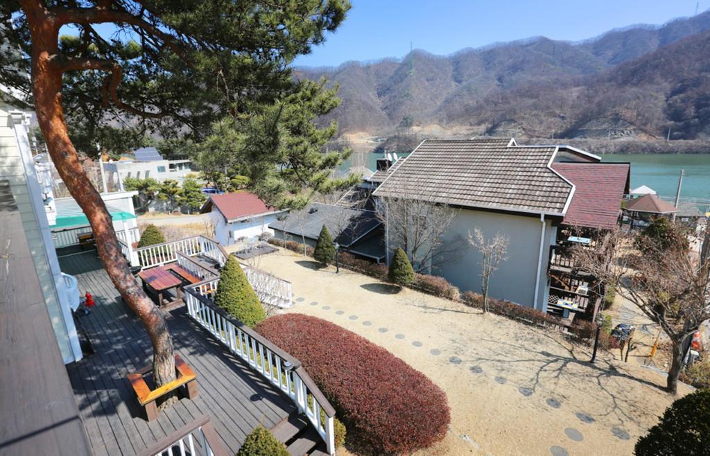 Florian Pension Gapyeong Exterior photo